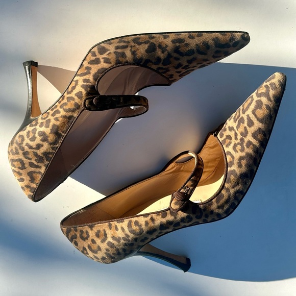 Manolo Blahnik Campari Suede Leopard Print Mary Jane Heels, 39, US 8.5 - 9 - Picture 4 of 13